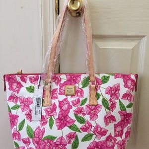 Beautiful Dooney & Bourke Floral Tote